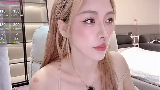 wenwen-mm online show from June 24, 2026, 1:53 pm