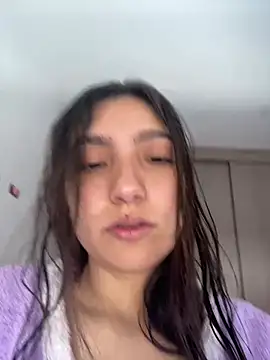 Snapshot of Soffy_20 chatting on June 26, 2026, 4:35 pm Soffy 20 online show from June 26, 2026, 4:35 pm