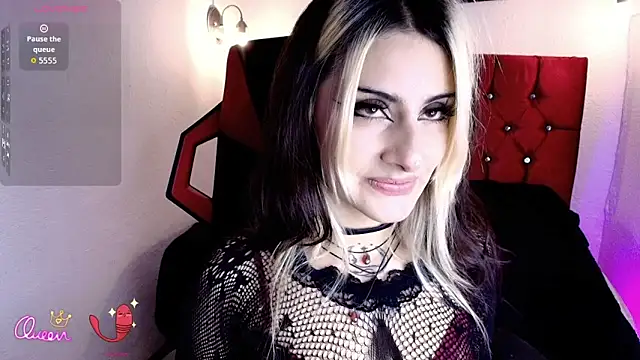 aliceinflames online show from May 12, 2026, 10:16 pm