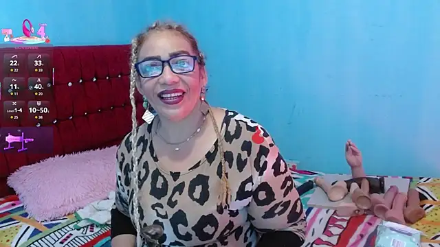 Snapshot of Sweet-Mommy-Milf chatting on July 12, 2026, 6:53 pm Sweet-Mommy-Milf online show from July 12, 2026, 6:53 pm