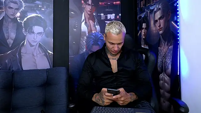 Snapshot of damian_becker chatting on July 15, 2026, 12:39 am damian becker online show from July 15, 2026, 12:39 am