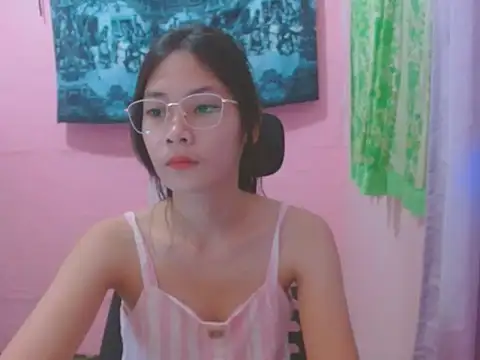 Snapshot of Sweetsexylady19 chatting on June 20, 2026, 5:45 am Sweetsexylady19 online show from June 20, 2026, 5:45 am