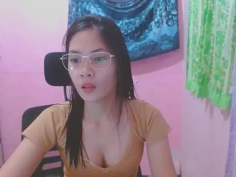 Sweetsexylady19 online show from May 8, 2026, 12:31 pm