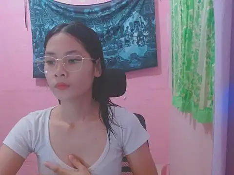 Snapshot of Sweetsexylady19 chatting on June 25, 2026, 5:34 am Sweetsexylady19 online show from June 25, 2026, 5:34 am