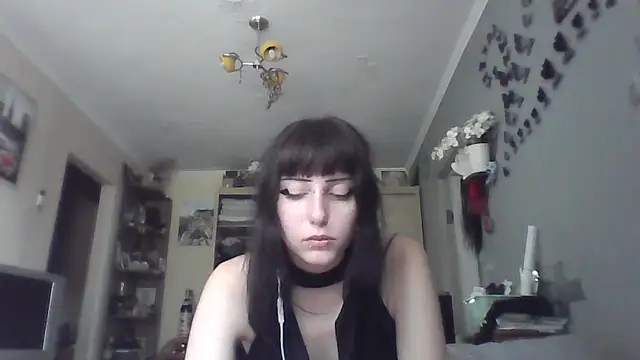 Snapshot of ChargedReign chatting on July 19, 2026, 8:12 am ChargedReign online show from July 19, 2026, 8:12 am