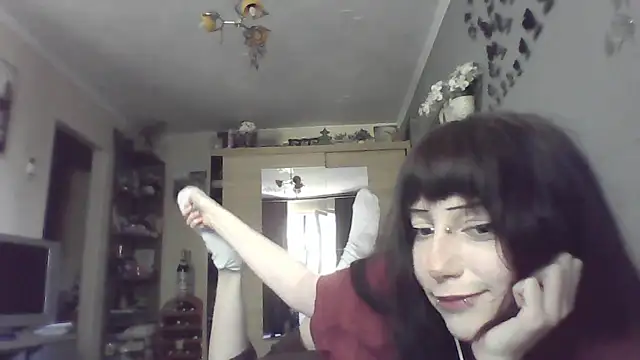 Snapshot of ChargedReign chatting on May 16, 2026, 10:36 am ChargedReign online show from May 16, 2026, 10:36 am