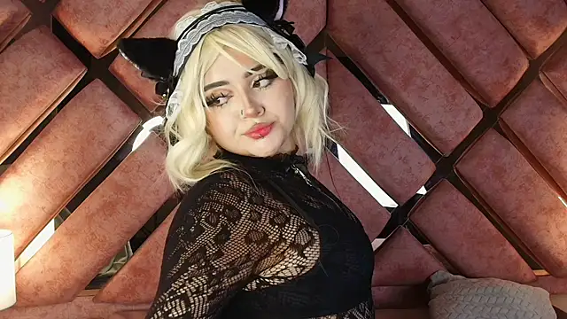 lya nekko  online show from July 7, 2026, 4:15 am