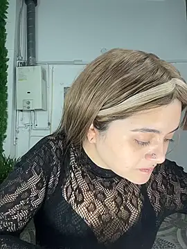 lya nekko  online show from July 19, 2026, 4:10 am