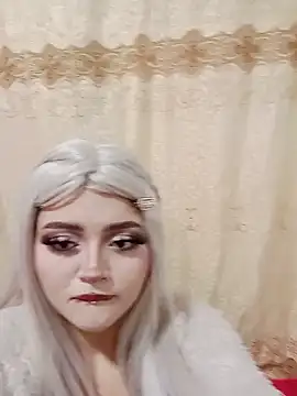 Snapshot of lya_nekko_ chatting on June 8, 2026, 12:16 am lya nekko online show from June 8, 2026, 12:16 am