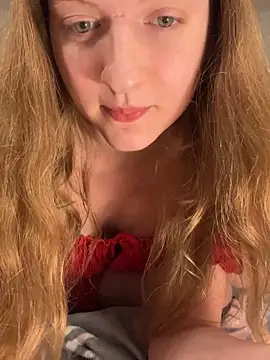 wetandsweettt online show from April 23, 2026, 12:17 am