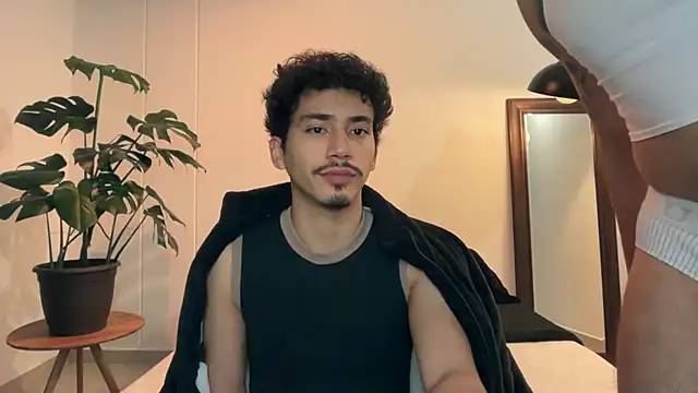 Noah and Steven online show from June 19, 2026, 1:22 am