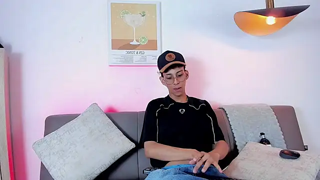 Snapshot of dax_blaze chatting on April 29, 2026, 12:53 pm dax blaze online show from April 29, 2026, 12:53 pm