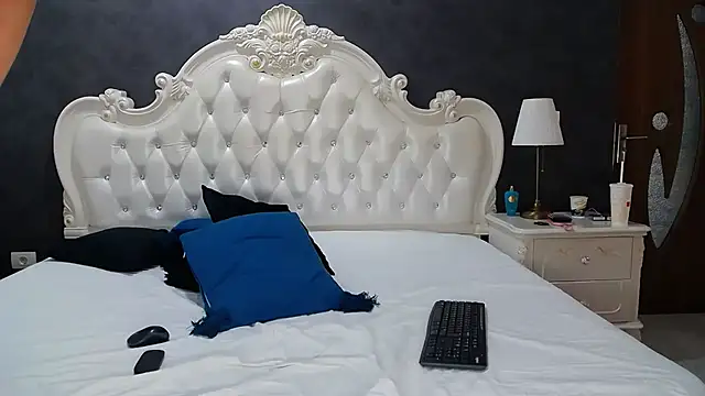 MeghanLoft online show from July 14, 2026, 10:21 am