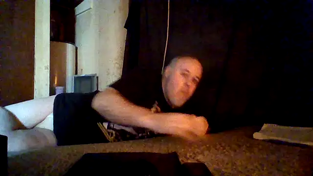 Nightshade1195 online show from May 23, 2026, 4:06 pm