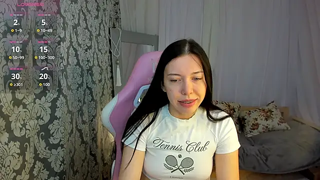 Snapshot of Sandra_Ross chatting on April 29, 2026, 5:22 am Sandra Ross online show from April 29, 2026, 5:22 am