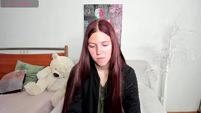 MaryRapunzel online show from April 22, 2026, 1:07 pm