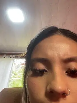 Snapshot of Pamela-rios- chatting on May 21, 2026, 3:42 pm Pamela-rios- online show from May 21, 2026, 3:42 pm
