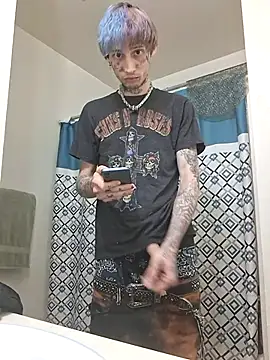 CamsWRLD online show from May 11, 2026, 2:07 pm