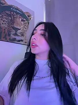 Snapshot of IsabellaNoir_ chatting on May 4, 2026, 9:06 pm IsabellaNoir online show from May 4, 2026, 9:06 pm