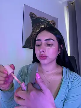 Snapshot of IsabellaNoir_ chatting on April 26, 2026, 6:38 pm IsabellaNoir online show from April 26, 2026, 6:38 pm