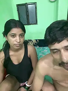 hot-couple-0 online show from July 8, 2026, 9:54 am