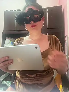 gattitta29 online show from May 28, 2026, 3:29 pm