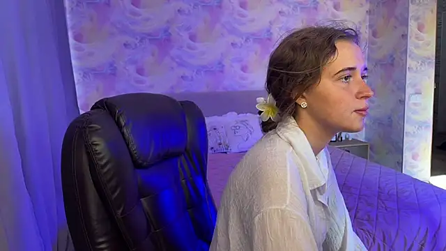Tiana Belle online show from July 3, 2026, 1:12 am