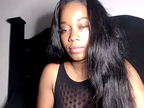 Enchantriss online show from March 8, 2026, 2:04 am