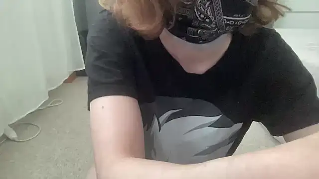 leasweetyy online show from June 3, 2026, 12:39 pm