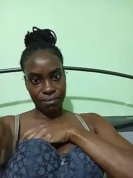 Snapshot of sooductyve chatting on July 25, 2026, 9:32 pm sooductyve online show from July 25, 2026, 9:32 pm