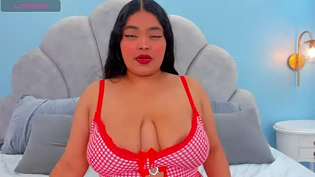 Snapshot of riley_dolly chatting on June 22, 2026, 2:39 am riley dolly online show from June 22, 2026, 2:39 am
