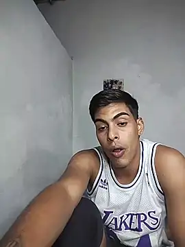 Snapshot of hot_latinox chatting on June 5, 2026, 5:01 am hot latinox online show from June 5, 2026, 5:01 am
