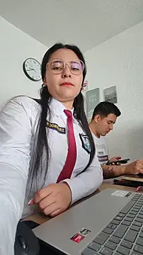 Snapshot of Queen_linda1 chatting on June 12, 2026, 1:42 pm Queen linda1 online show from June 12, 2026, 1:42 pm
