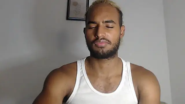 Snapshot of salvatore_amator chatting on May 28, 2026, 5:37 am salvatore amator online show from May 28, 2026, 5:37 am