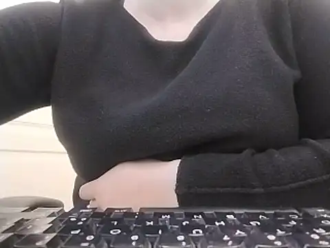Snapshot of Cuginetti chatting on May 23, 2026, 6:56 am Cuginetti online show from May 23, 2026, 6:56 am