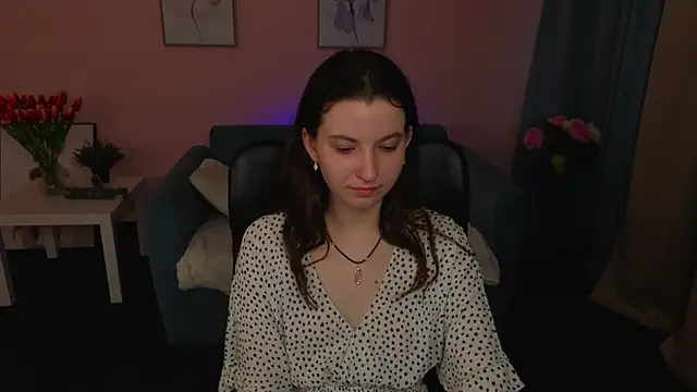 Snapshot of BelovedAlice chatting on April 29, 2026, 6:28 am BelovedAlice online show from April 29, 2026, 6:28 am