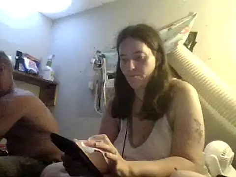 Snapshot of Mini83 chatting on August 5, 2026, 2:49 am Mini83 online show from August 5, 2026, 2:49 am