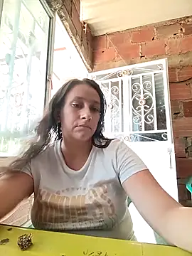 Snapshot of kiara_sin chatting on May 4, 2026, 8:11 pm kiara sin online show from May 4, 2026, 8:11 pm