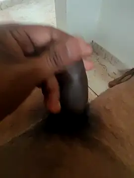 PusssyloverIND online show from April 25, 2026, 6:05 am