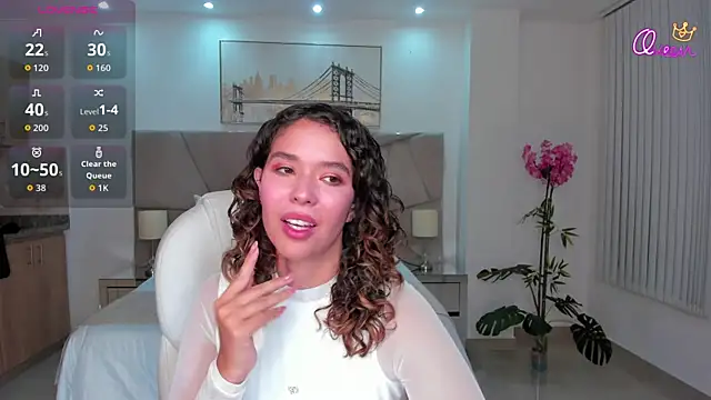 sienna luxor online show from May 2, 2026, 6:57 pm