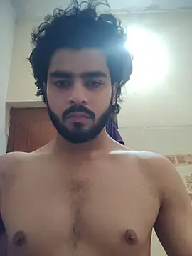bunnyboy20 online show from May 17, 2026, 5:51 am