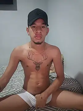 hotshame21 online show from June 3, 2026, 5:06 pm