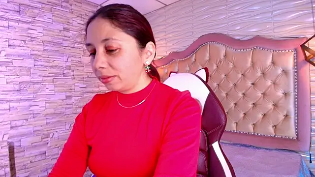 stephaniesun  online show from July 29, 2026, 1:21 pm