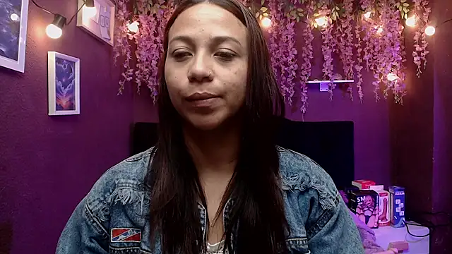 monik299 online show from May 7, 2026, 1:14 pm