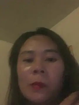 Snapshot of Helen-baby chatting on April 29, 2026, 11:03 am Helen-baby online show from April 29, 2026, 11:03 am