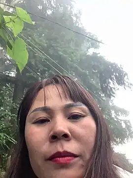 Snapshot of Helen-baby chatting on May 11, 2026, 3:52 am Helen-baby online show from May 11, 2026, 3:52 am