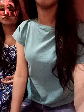 Coolbutterfly online show from April 24, 2026, 5:42 am