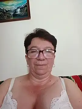 KetQueen101 online show from June 13, 2026, 7:28 am