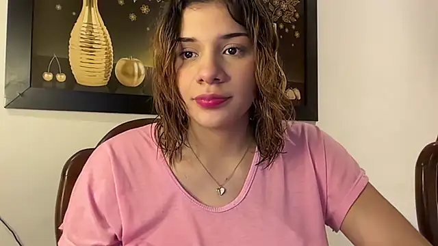 Snapshot of Im__molly6 chatting on July 11, 2026, 4:46 am Im molly6 online show from July 11, 2026, 4:46 am