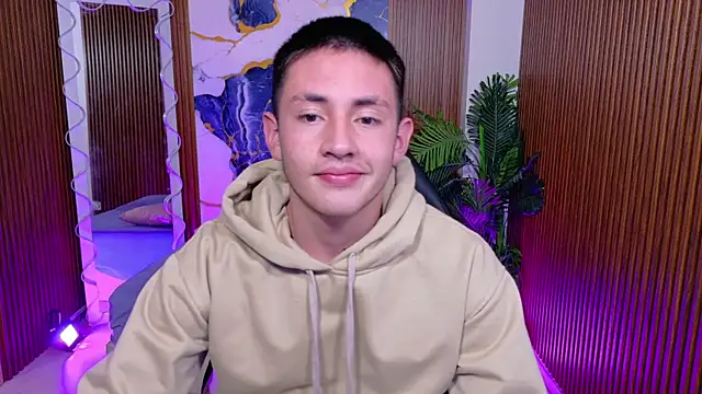 Snapshot of Andres_Tay chatting on May 29, 2026, 2:39 am Andres Tay online show from May 29, 2026, 2:39 am